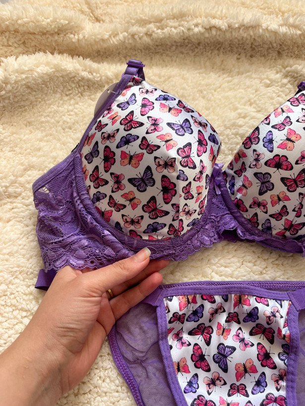 ست اسفنجی پروانه